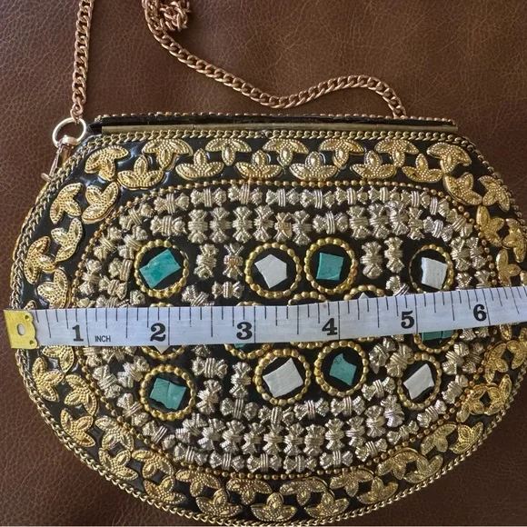 NEW Ramla Handmade Gold Embellished Clutch - Picture 8 of 10